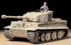 Танк Tamiya 1/35 