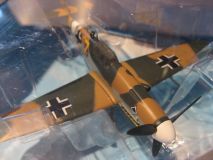 Самолет Easy M 1/72